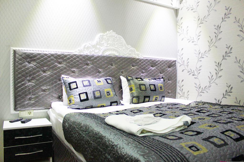 Elegant Boutique Rustaveli Hotell Tbilisi Exteriör bild