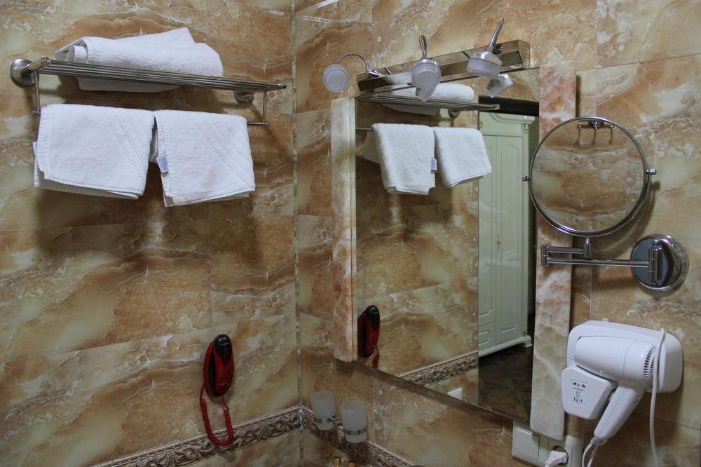 Elegant Boutique Rustaveli Hotell Tbilisi Exteriör bild