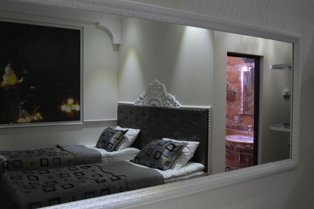 Elegant Boutique Rustaveli Hotell Tbilisi Exteriör bild