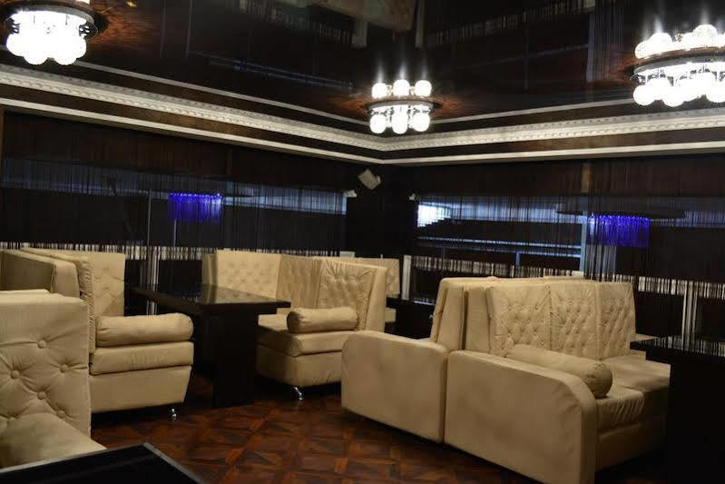 Elegant Boutique Rustaveli Hotell Tbilisi Exteriör bild