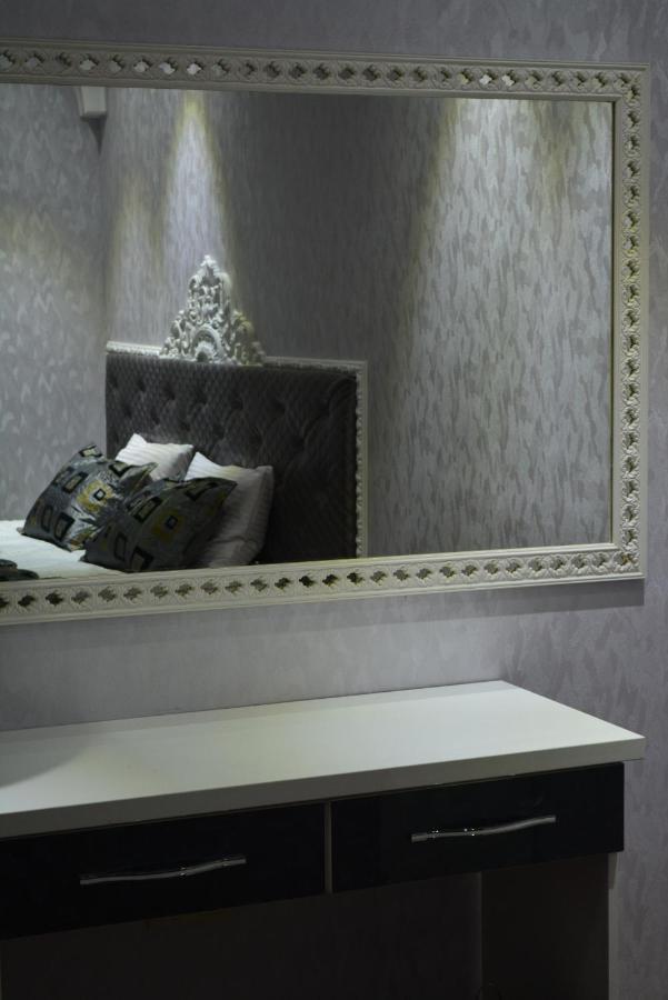 Elegant Boutique Rustaveli Hotell Tbilisi Exteriör bild