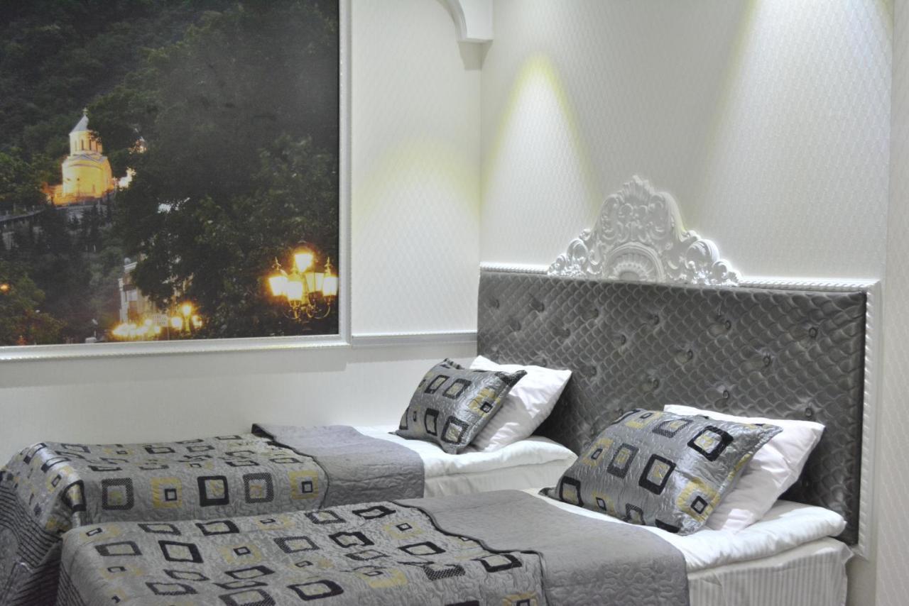 Elegant Boutique Rustaveli Hotell Tbilisi Exteriör bild